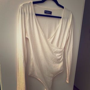 Abercrombie&Fitch super soft and cozy bodysuit